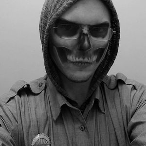 Meet your Posher, Chris